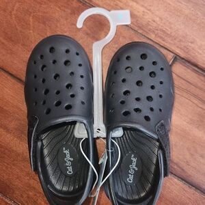 Cat & Jack Black Shoes With Velcro On Side, Size 8